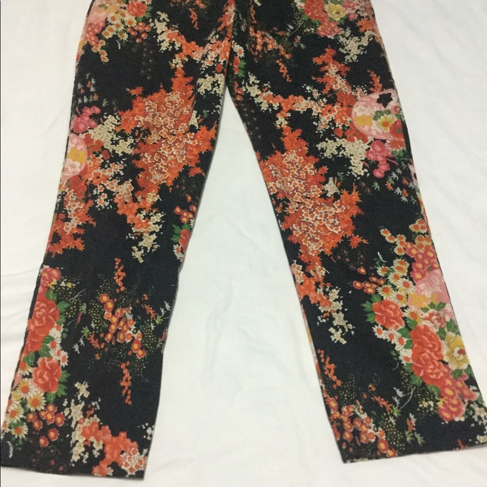 Floral oasis pants size 12/38
